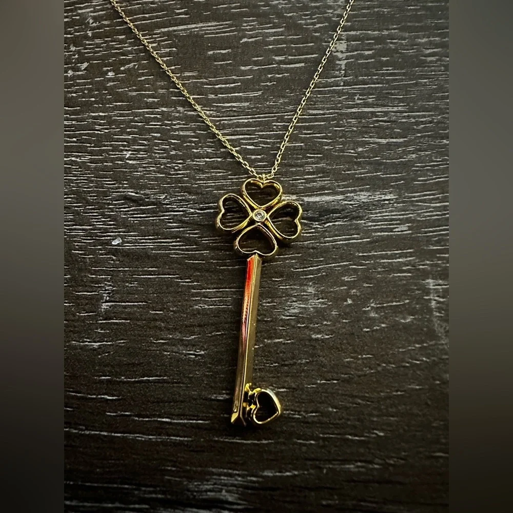 New Kate Spade Gold Tone Pave Key Pendant necklace Lock & Spade Chain WBRUH385 - Picture 2 of 5